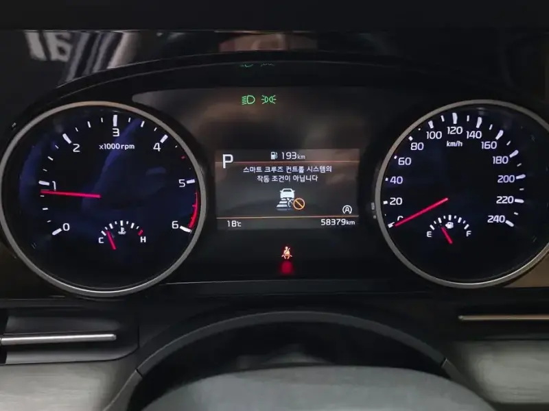 2021 Kia Carnival с пробегом 58 379 км