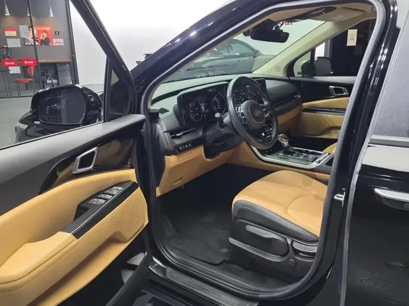 2021 Kia Carnival с пробегом 58 379 км