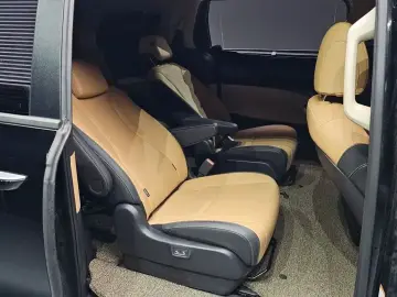 2022 Kia Carnival с пробегом 69 651 км