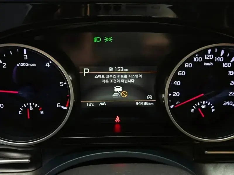 2021 Kia Carnival с пробегом 94 486 км