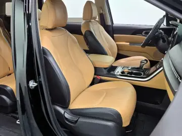2022 Kia Carnival с пробегом 43 346 км