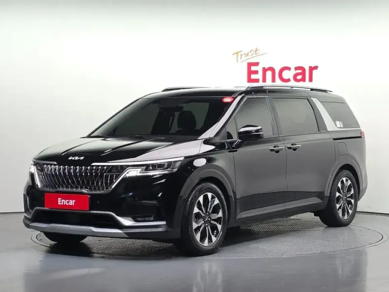 2023 Kia Carnival с пробегом 71 710 км