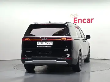 2023 Kia Carnival с пробегом 71 710 км