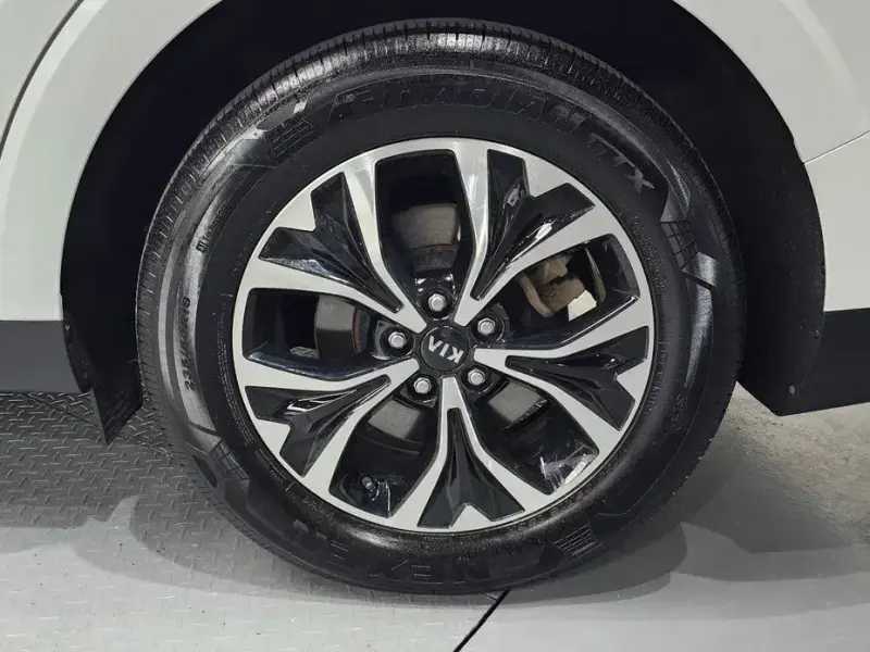 2021 Kia Carnival с пробегом 88 241 км