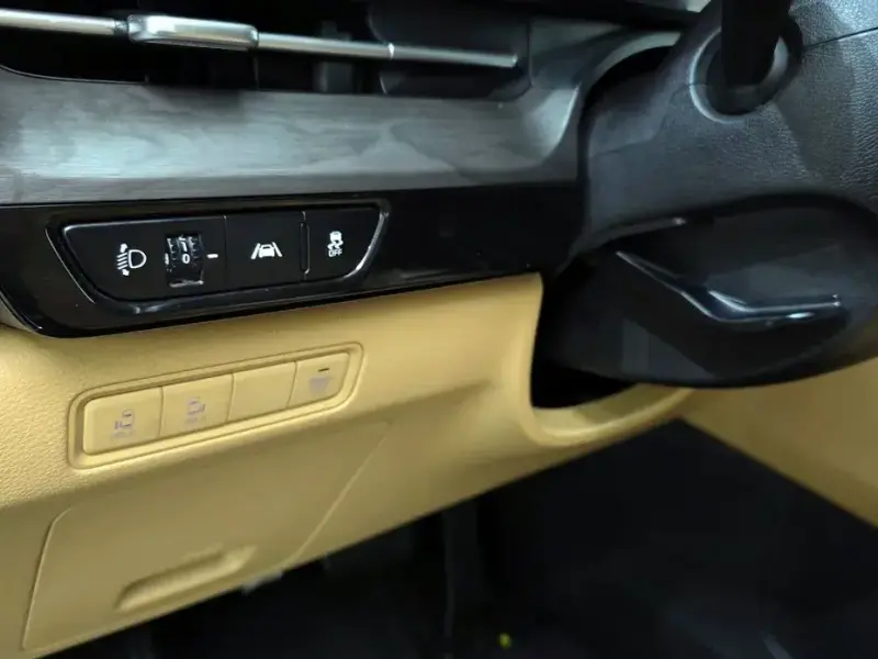 2023 Kia Carnival с пробегом 71 710 км