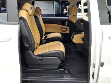 2021 Kia Carnival с пробегом 88 241 км