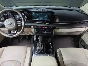 2021 Kia Carnival с пробегом 109 383 км