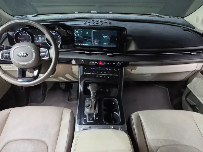 2021 Kia Carnival с пробегом 109 383 км