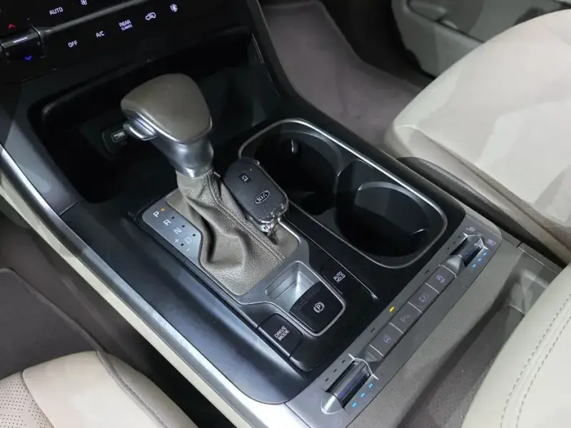 2021 Kia Carnival с пробегом 109 383 км