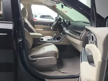 2021 Kia Carnival с пробегом 109 383 км