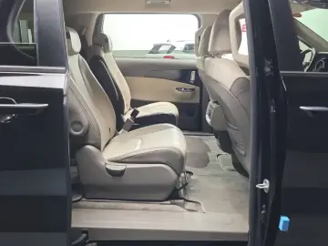 2021 Kia Carnival с пробегом 109 383 км
