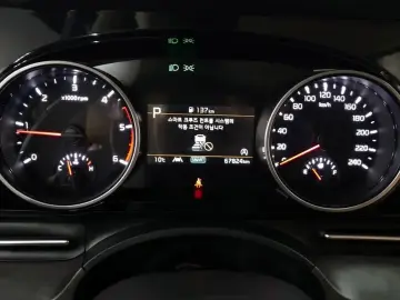 2022 Kia Carnival с пробегом 67 824 км