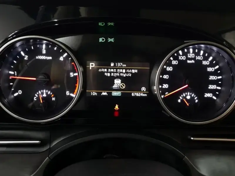 2022 Kia Carnival с пробегом 67 824 км