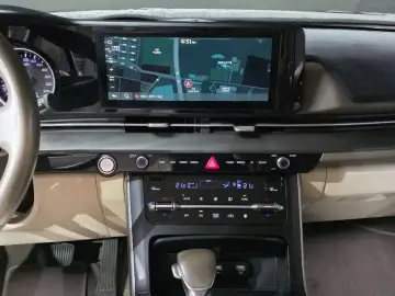2021 Kia Carnival с пробегом 109 383 км