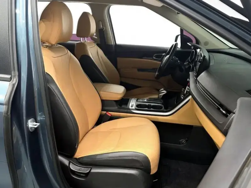 2022 Kia Carnival с пробегом 67 824 км