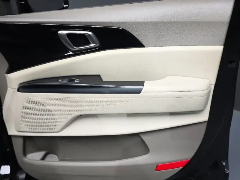 2021 Kia Carnival с пробегом 109 383 км