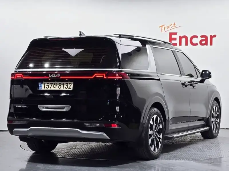 2021 Kia Carnival с пробегом 50 682 км