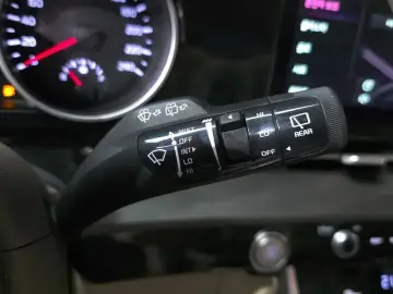 2021 Kia Carnival с пробегом 109 383 км