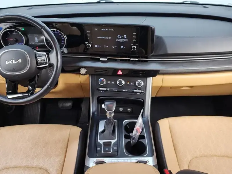 2022 Kia Carnival с пробегом 101 494 км