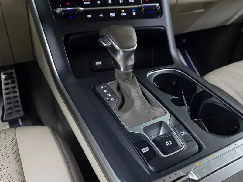 2021 Kia Carnival с пробегом 50 682 км