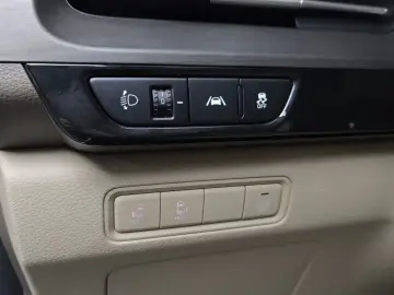 2021 Kia Carnival с пробегом 50 682 км