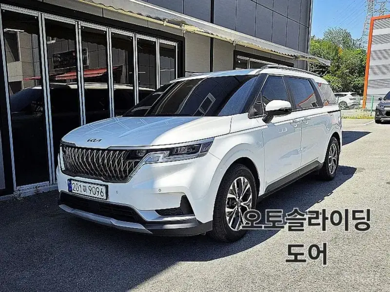 2021 Kia Carnival с пробегом 53 304 км