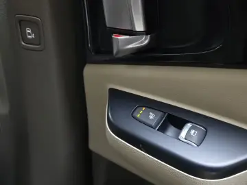 2021 Kia Carnival с пробегом 50 682 км