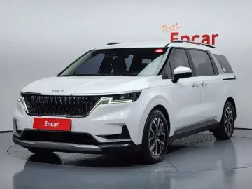 2022 Kia Carnival с пробегом 82 246 км