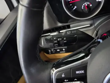 2022 Kia Carnival с пробегом 100 345 км