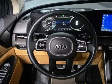 2021 Kia Carnival с пробегом 113 237 км