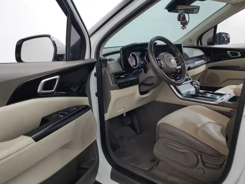 2021 Kia Carnival с пробегом 98 553 км