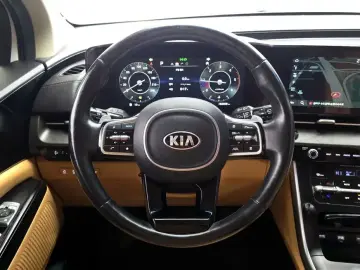 2021 Kia Carnival с пробегом 163 008 км