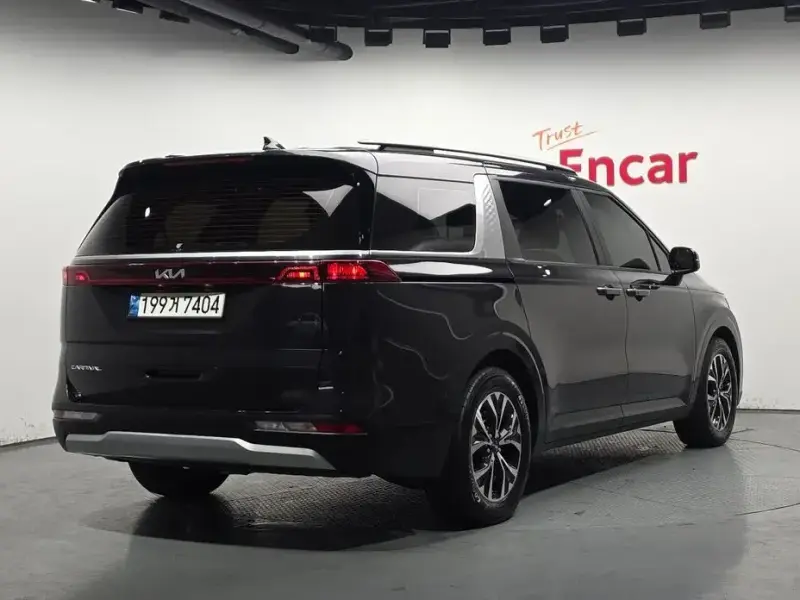 2021 Kia Carnival с пробегом 29 161 км