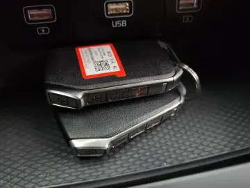 2021 Kia Carnival с пробегом 110 372 км
