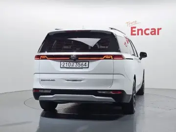2021 Kia Carnival с пробегом 90 586 км