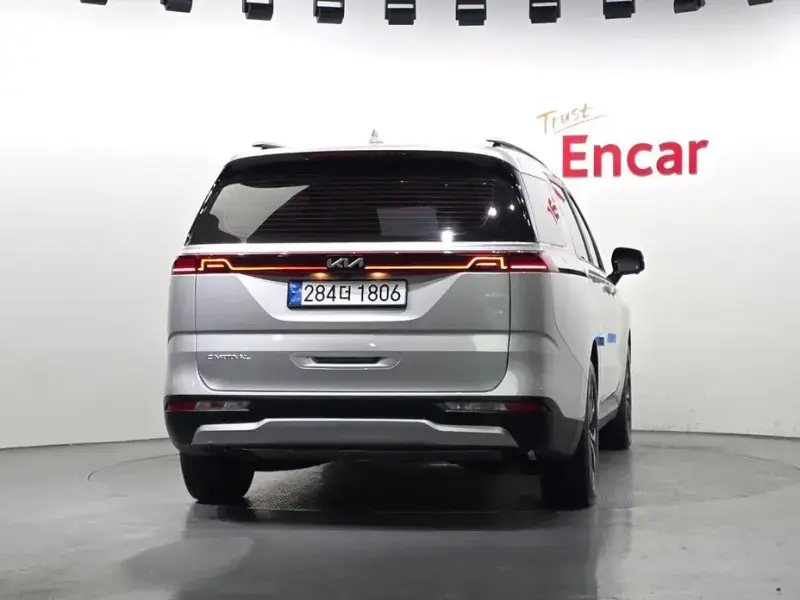 2022 Kia Carnival с пробегом 58 527 км