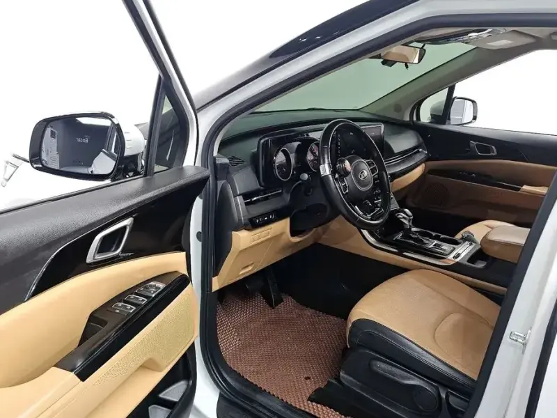 2021 Kia Carnival с пробегом 90 586 км