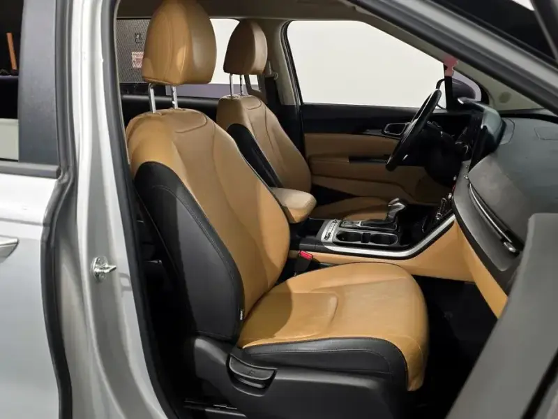 2022 Kia Carnival с пробегом 58 527 км