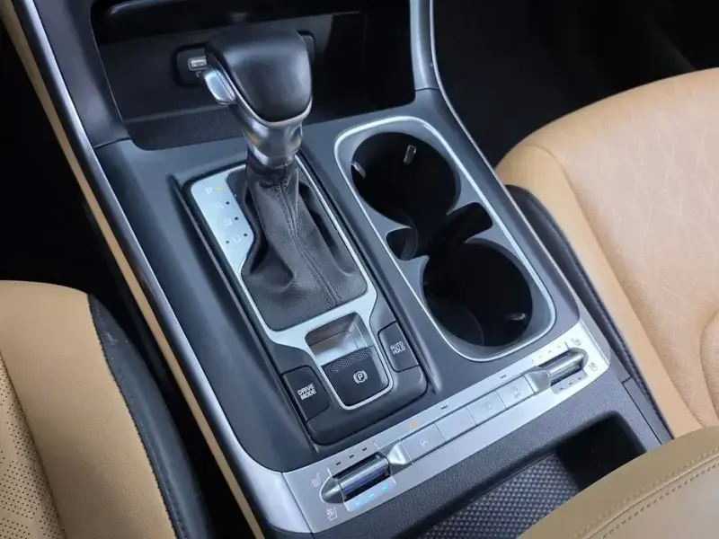 2022 Kia Carnival с пробегом 109 700 км