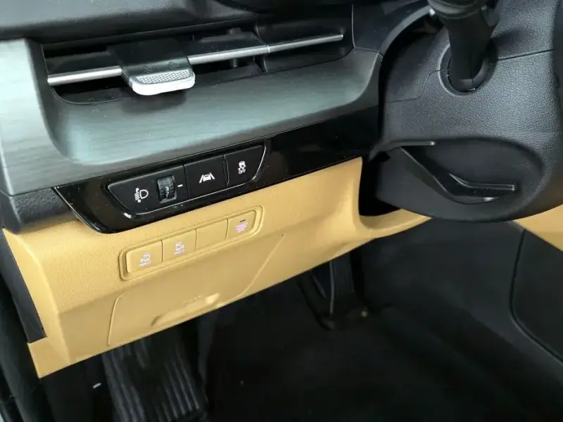 2022 Kia Carnival с пробегом 58 527 км