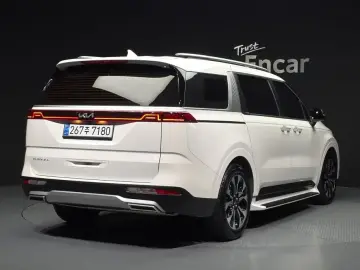 2021 Kia Carnival с пробегом 93 221 км
