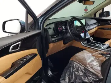 2021 Kia Carnival с пробегом 98 827 км