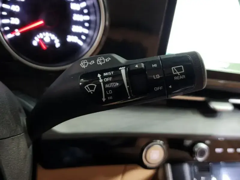 2021 Kia Carnival с пробегом 98 827 км