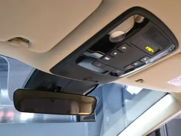 2021 Kia Carnival с пробегом 93 221 км