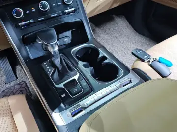 2022 Kia Carnival с пробегом 79 947 км
