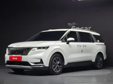 2023 Kia Carnival с пробегом 26 299 км