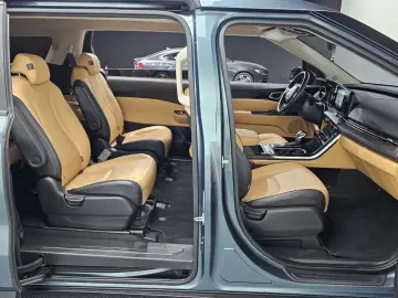 2022 Kia Carnival с пробегом 96 675 км