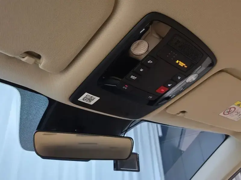 2023 Kia Carnival с пробегом 26 299 км