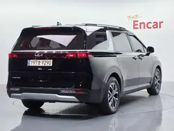 2022 Kia Carnival с пробегом 50 754 км