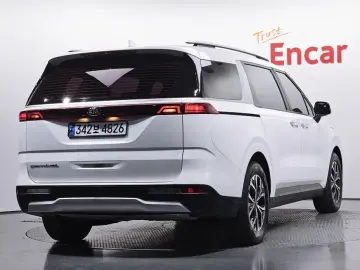 2021 Kia Carnival с пробегом 126 614 км